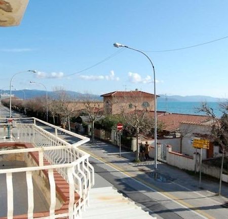 Hotel Eden Follonica Εξωτερικό φωτογραφία