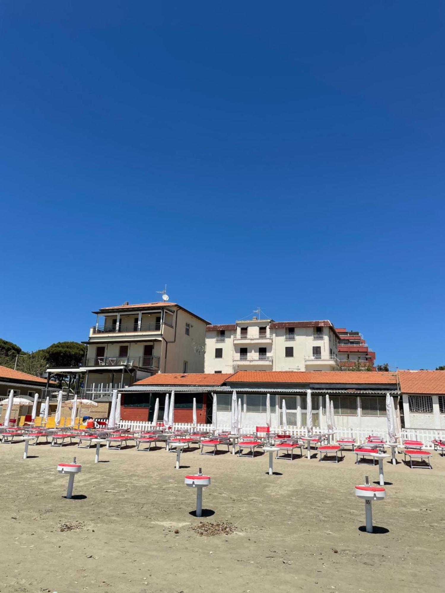 Hotel Eden Follonica Εξωτερικό φωτογραφία